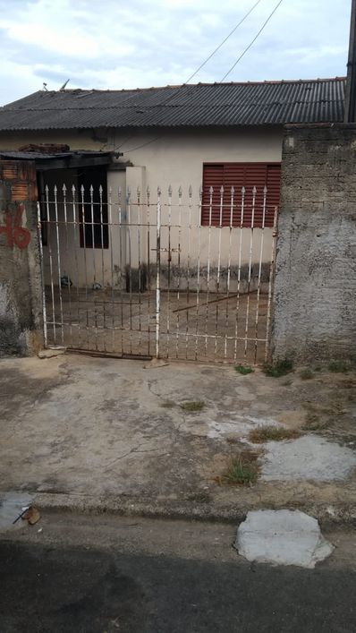 Casa Térrea a venda no bairro Recanto das Laranjeiras - Cosmópolis/ SP