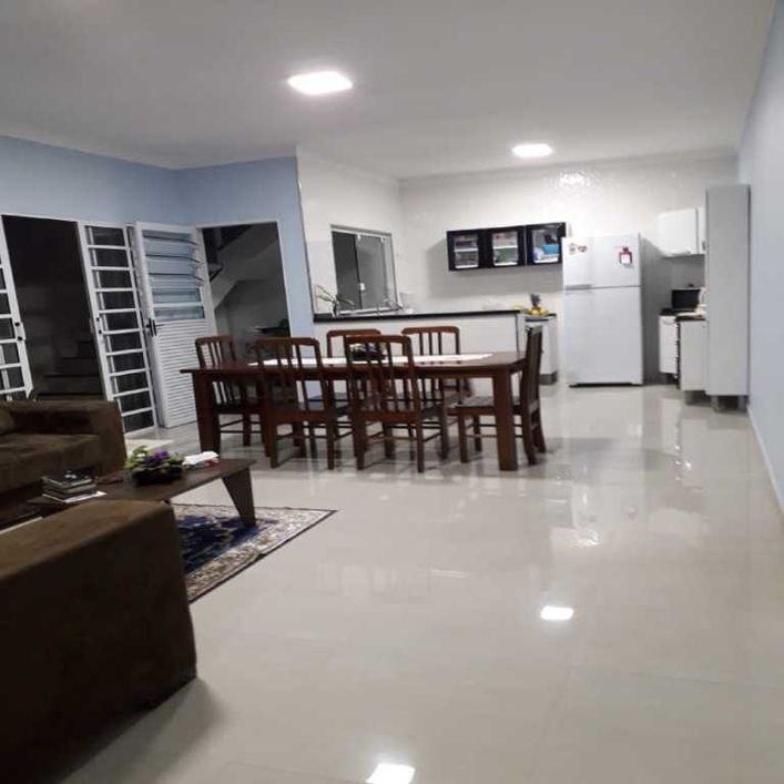 Casa no Conjunto Habitacional 30 de Novembro - Cosmópolis