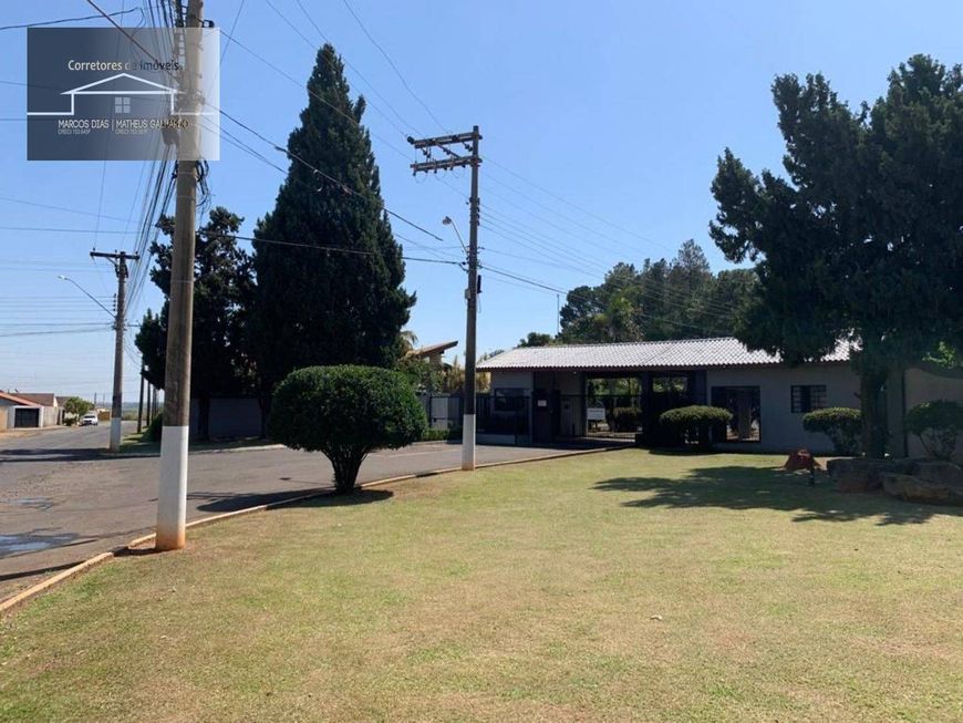 Terreno com 607m², no cond. Mont Blanc, em Cosmópolis-SP.