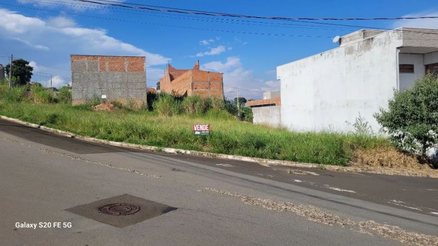 Terreno para venda no bairro Parque Dos Girassós-SP