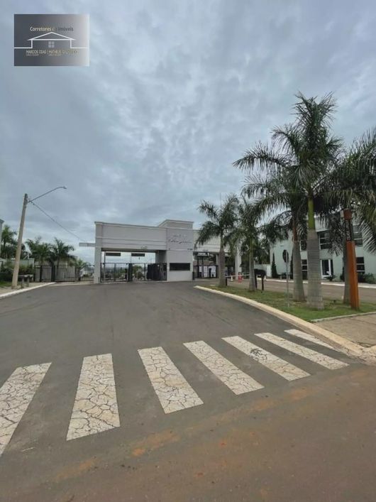 Lote no condomínio Cidade Jardim, em Cosmópolis-SP, com 250m².