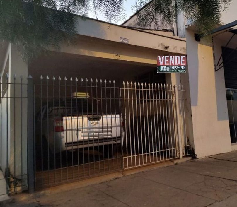 Casa à venda na Vila José Kalil Aun em Cosmópolis-SP