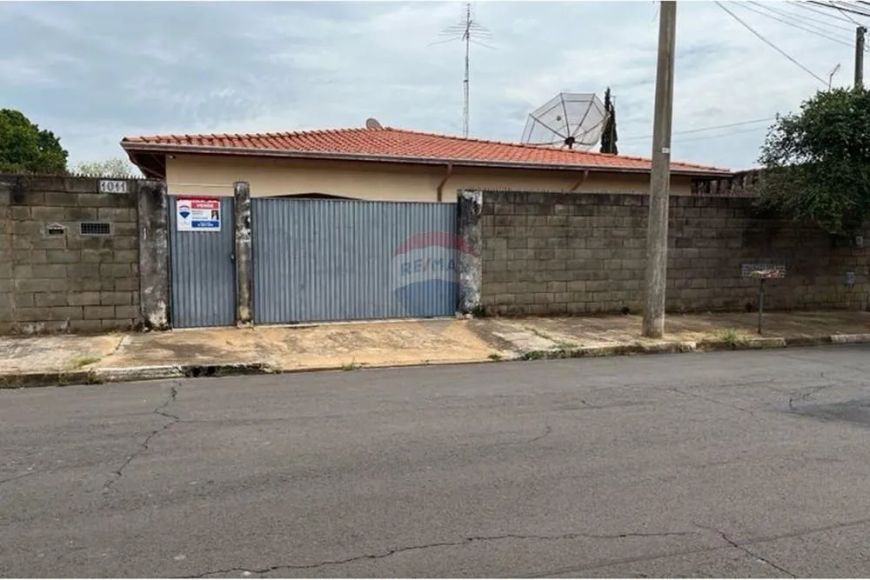 Casa Espaçosa na Vila José Kalil Aun, Cosmópolis