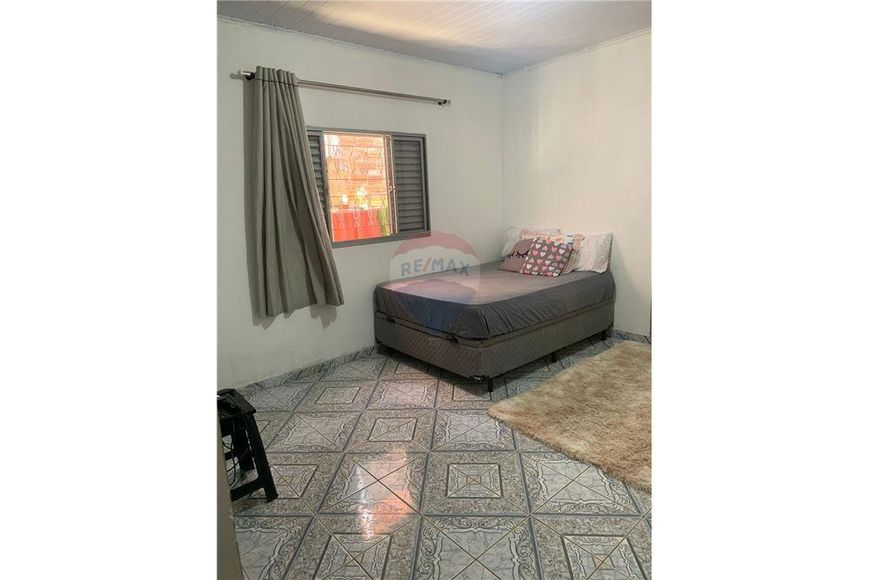 CASA COM 2 QUARTOS, 2 BANHEIROS