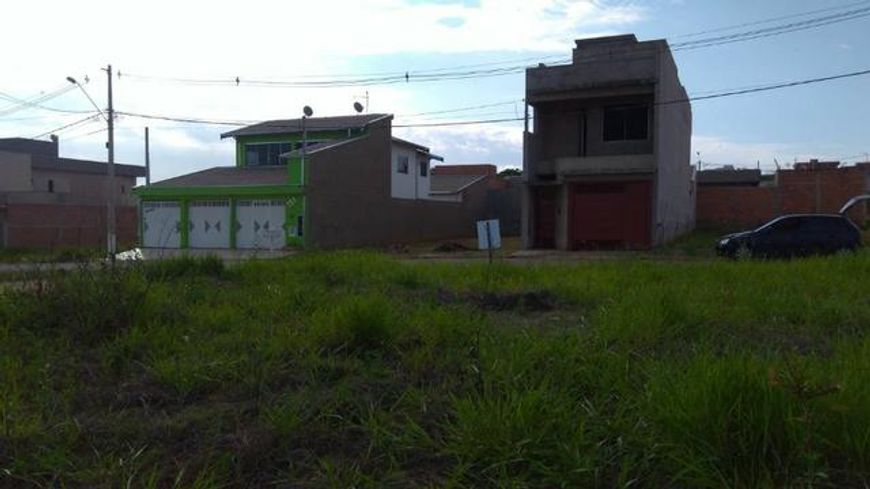 Terreno no Parque dos Girassóis em Cosmópolis-SP, aceita caminhão!!! (TE0065)