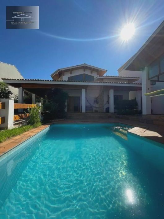 Casa de 270m², com 3 quartos, na Vila José K. Aun - Cosmópolis - SP