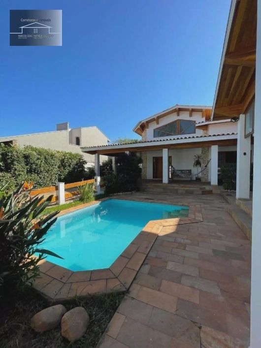 Casa de 270m², com 3 quartos, na Vila José K. Aun - Cosmópolis - SP