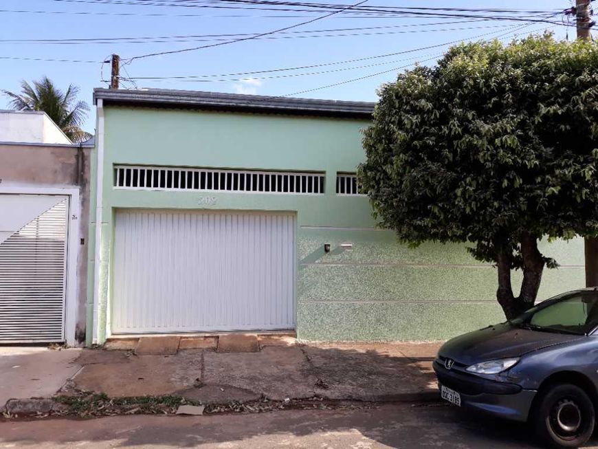 Venda de Casas / Padrão na cidade de Cosmópolis