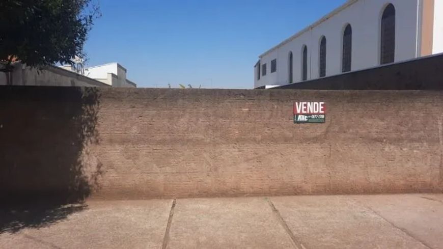 Terreno à venda no Residencial Laranjeiras em Cosmópolis