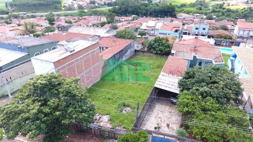 Venda de Terreno / Padrão na cidade de Cosmópolis