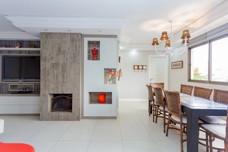 Apartamento de 4 Quartos no Edifício Episode Building