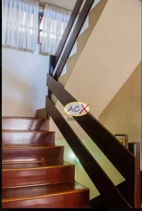Casa com 4 dormitórios à venda, 280 m² por R$ 1.099.000 - Bom Retiro - Curitiba/PR