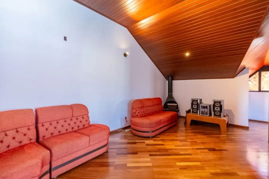 Sobrado com 3 quartos à venda por R$ 1148000.00, 245.00 m2 - BIGORRILHO - CURITIBA/PR