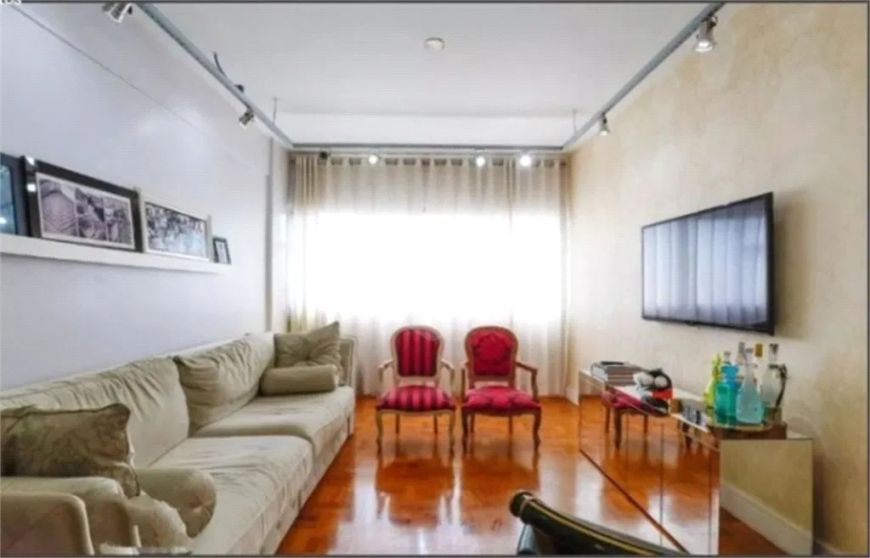 Apartamento com 3 quartos à venda em Bela Vista - SP