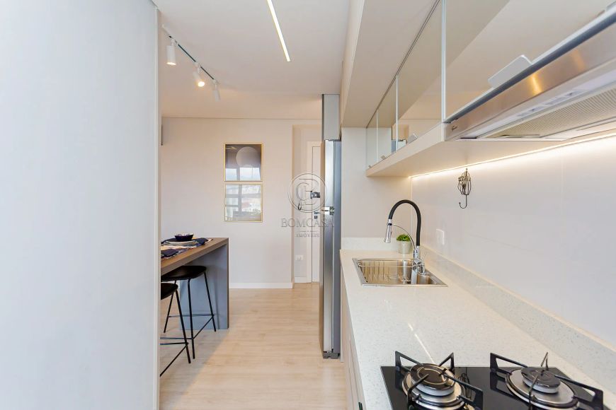 Apartamento com 2 dormitórios à venda com 86.38m² por R$ 880.000,00 no bairro Água Verde - CURITIBA