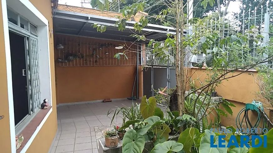 CASA TÉRREA - SANTO AMARO - SP