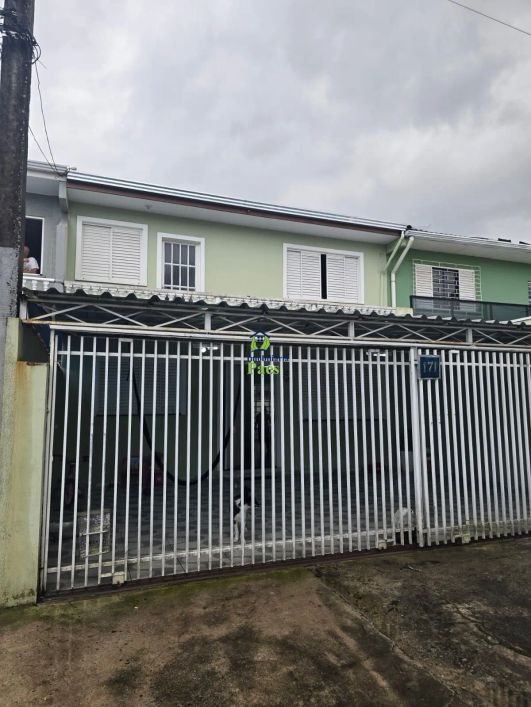 Casa de120m² no Cajuru - Curitiba - PR