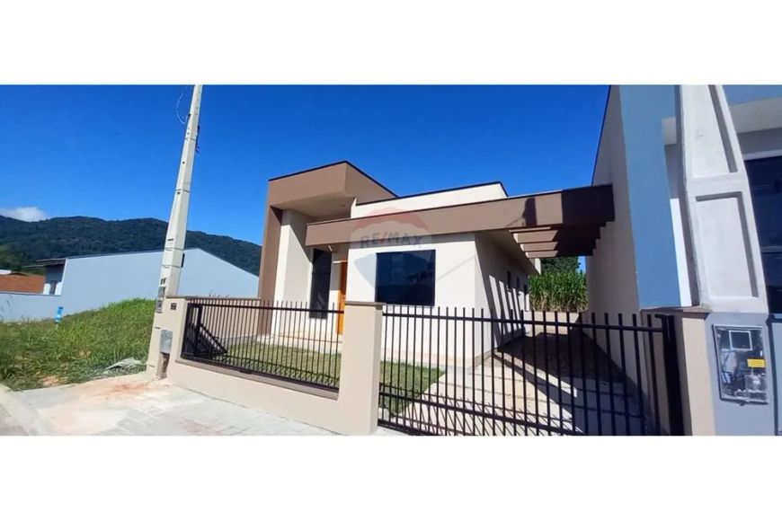 Sua Casa de Sonhos em Indaial te Espera!