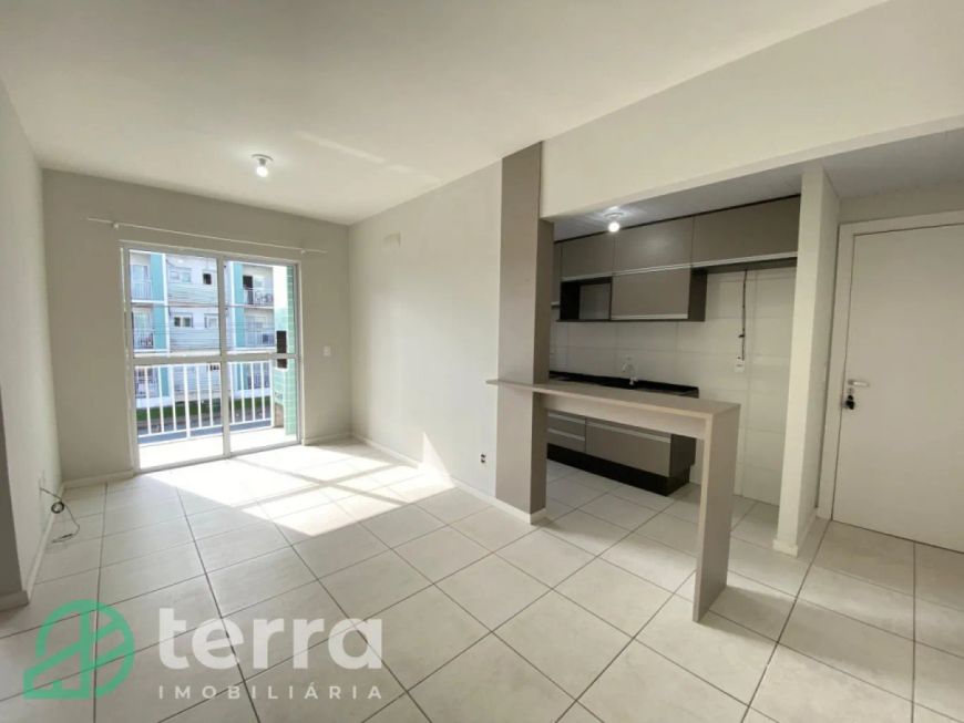 APARTAMENTO EM CONDOMINIO COM PISCINA, ÁREA DE FESTA , PLAYGRAUND E QUADRA