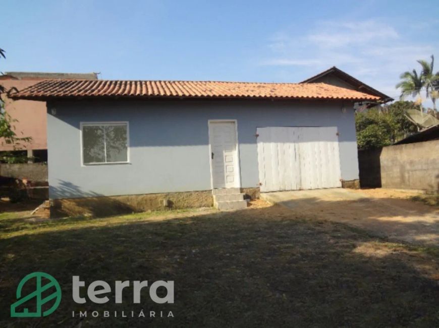 CASA ALVENARIA EM TERRENO ÚNICO - BAIRRO WARNOW INDAIAL/SC