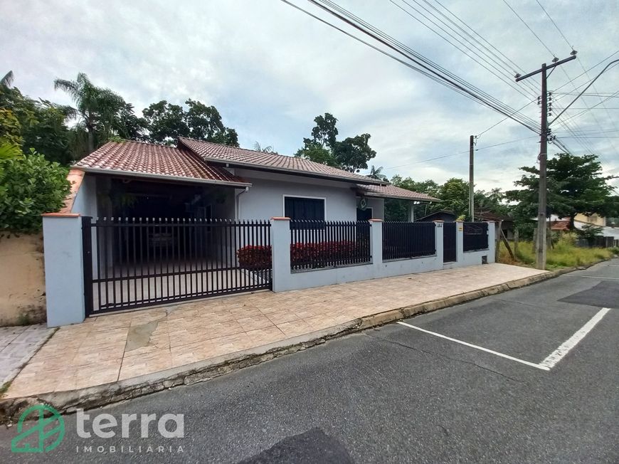 SONHO DE CASA NO ENCANO BAIXO