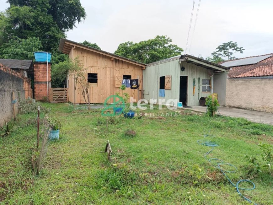 CASA MISTA COM EXCELENTE PREÇO - WARNOW INDAIAL/SC