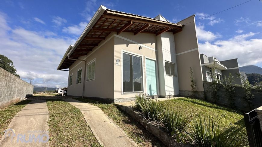 Casa com 02 dormitórios no loteamento Caminho das Areias!