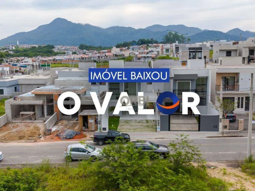Sobrado com 3 dormitórios à venda, 127 m² por R$ 530.000,00 - Benedito - Indaial/SA