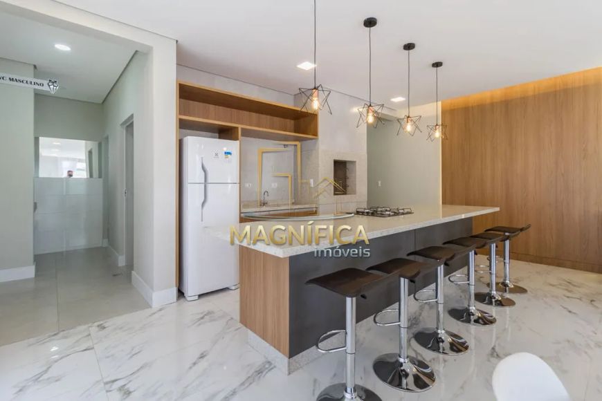 Que lugar incrível para chamar de lar! Este condomínio club oferece o máximo de conforto para sua fa