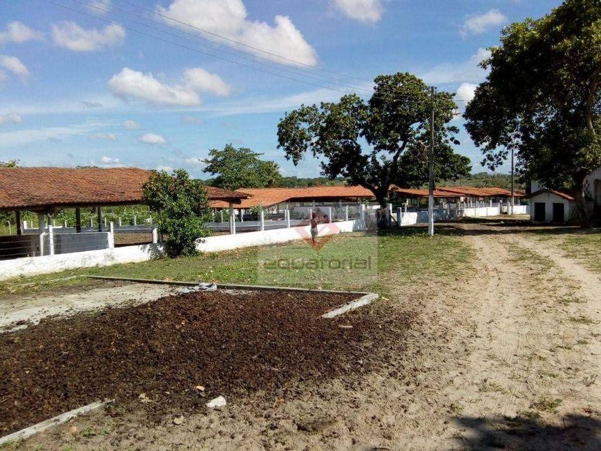 Terreno à venda, 230000 m² por R$ 950.000,00 - Queimada - Horizonte/CE