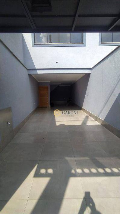 Sobrados Novos à venda, 195 m² - Parque São Domingos - SP
