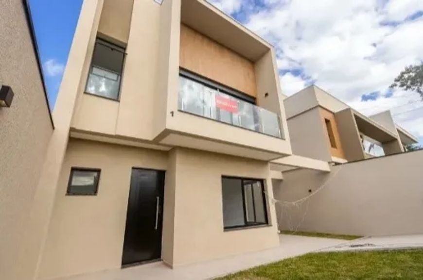 CASA com 3 dormitórios à venda com 145.02m² por R$ 1.198.000,00 no bairro Uberaba - CURITIBA / PR