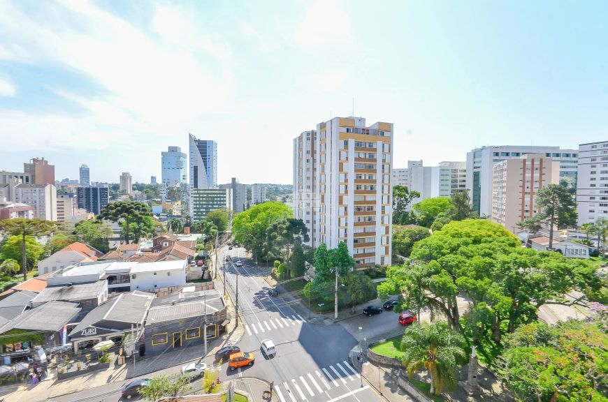 Imóvel para venda no Centro Cívico - Curitiba - PR