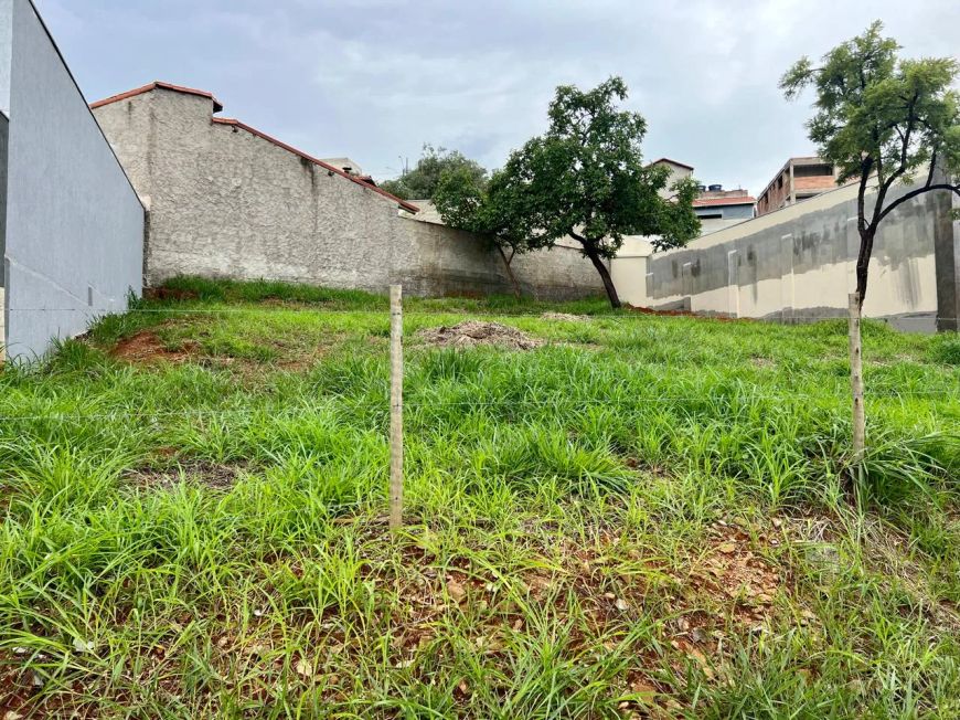 Lagoa Santa - Loteamento/Condomínio - Lundcea