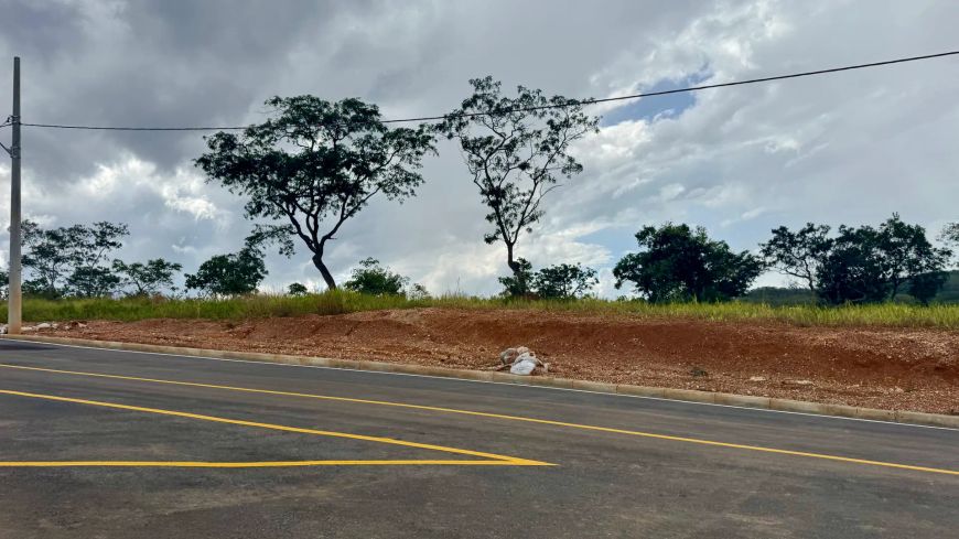 Lotes no Condomínio Retiro das Águas em Lagoa Santa, 360 metros - Oportunidade!