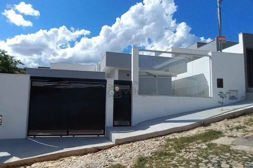 Casa com 3 dormitórios à venda, 130 m² por R$ 790.000,00 - Jardim Imperial - Lagoa Santa/MG