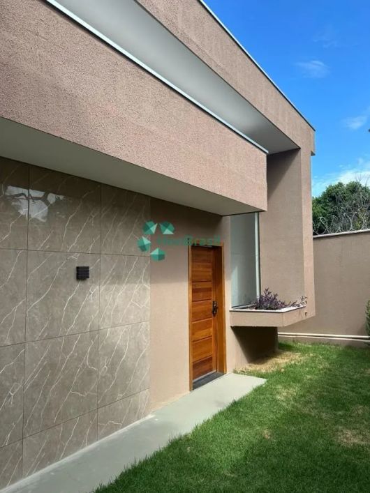 CASA À VENDA NO BAIRRO LUNDCEA - LAGOA SANTA/MG