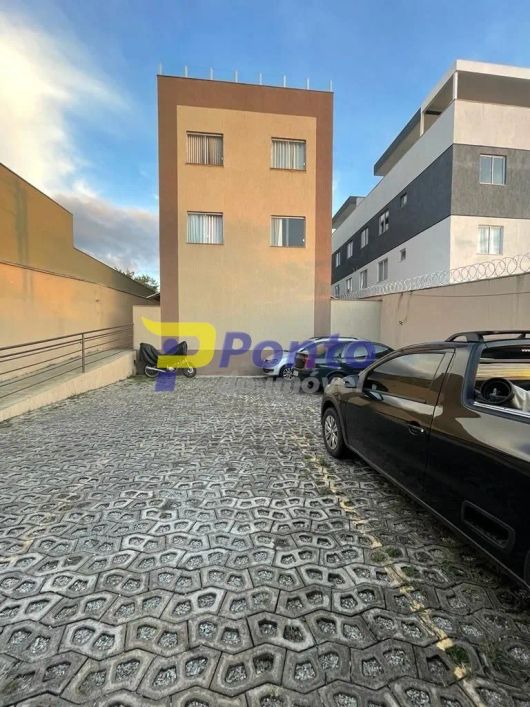 Apartamento no bairro Jardim Imperial