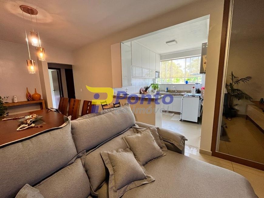 Apartamento no Bairro Lundcéia