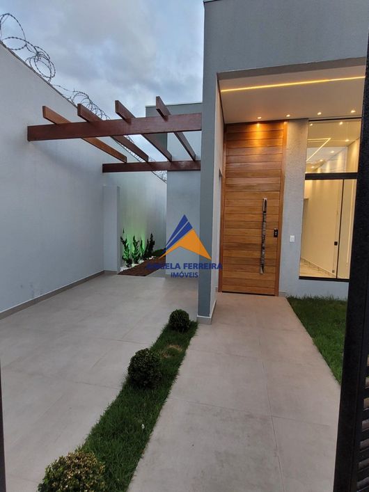 Casa à venda com 3 quartos em Lagoa Santa