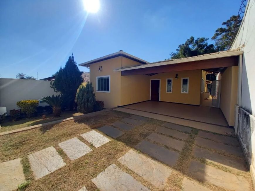 Casa à venda, 3 quartos, 1 suíte, 2 vagas, Jardim Ipê - Lagoa Santa/MG