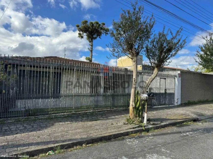 Casa para Venda em Curitiba, Jardim Botânico, 3 dormitórios, 2 banheiros, 3 vagas