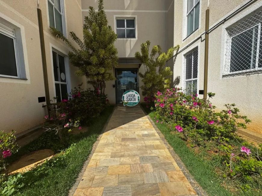 Apartamento com 2 dormitórios à venda, 53 m² por R$ 200.000,00 - Residencial Lagoa do Ouro - Lagoa S