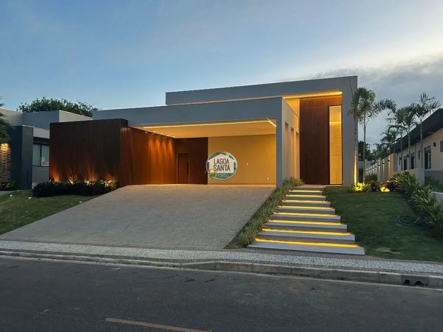 Casa com 4 dormitórios à venda, 350 m² por R$ 3.690.000,00 - Condomínio Vitória Golf Residence - Lag