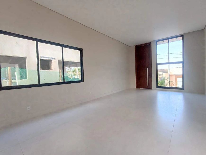 Casa 4 quartos no Condomínio Gran Royalle