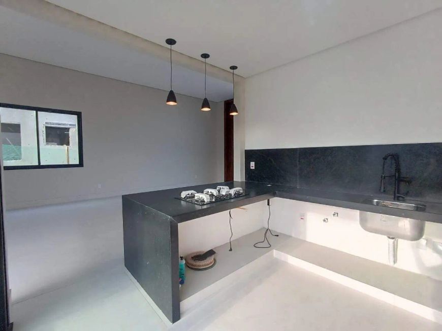 Casa 4 quartos no Condomínio Gran Royalle