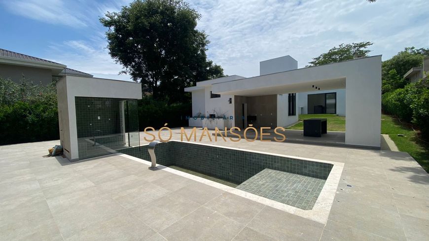 CASA 4 SUÍTES, PISCINA DISPONÍVEL PARA VENDA NO CONDOMÍNIO VEREDAS DA LAGOA – LAGOA SANTA.