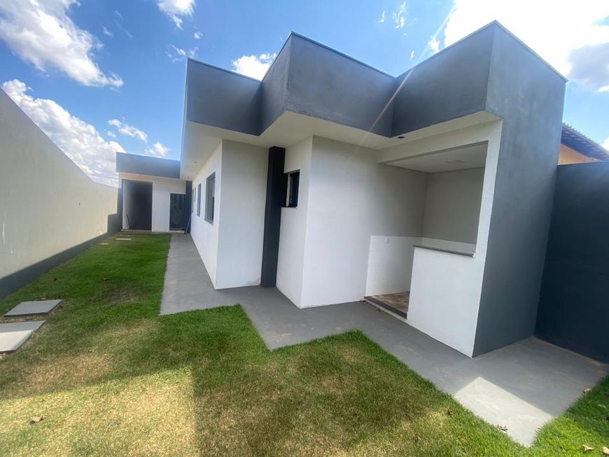 Casa para venda tem 186 metros quadrados com 3 quartos em Lagoa Santa - MG