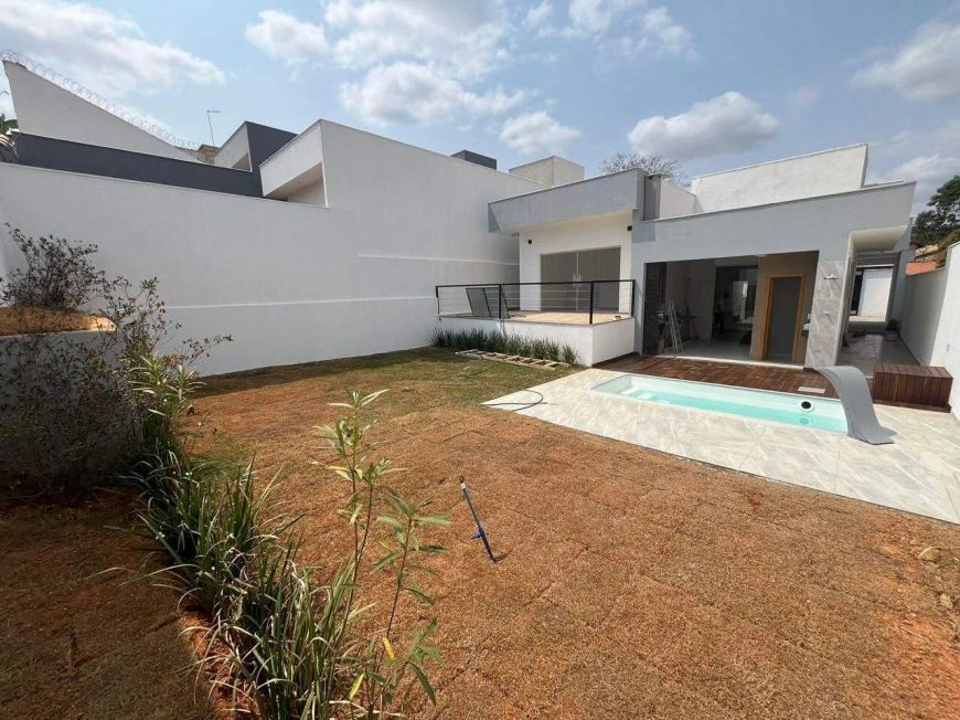 Casa à venda no bairro Jardim Imperial em Lagoa Santa/MG