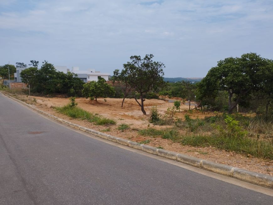 Lote no condomínio Mariposas